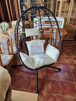 Nová závěsná houpačka