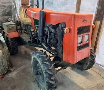 Malotraktor 4x4