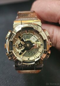 Nové, nenošené hodinky CASIO - zlaté. Záruka