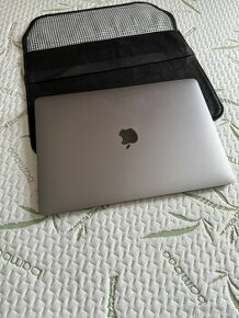 Prodám MacBook Air 13” M1 512GB 2020