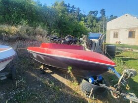 Motorovy clun rink speed boat