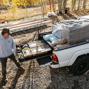 Výsuvné boxy DECKED pro Toyota Hilux, Ford Ranger, VW Amarok