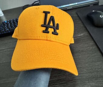 New Era - LA, nastavitelná velikost, nenošená. - 1