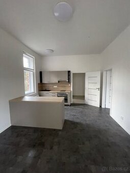 Pronájem zrekonstruovaného bytu 2+kk, 43 m² – Přísečnická 65
