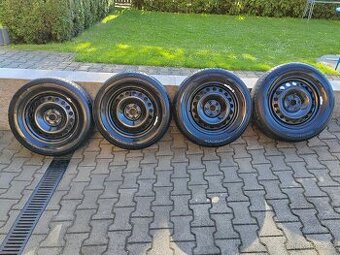 Kompletní kola, plechové disky, letní pneumatiky