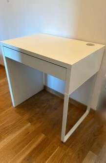 Ikea Micke stůl