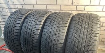 Sada skoro nových pneumatik265 50 19 110H