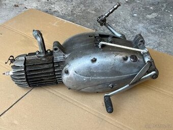 Motor Jawa 500