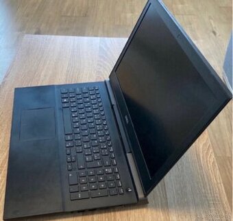 Dell Inspiron 15 Gaming 7567