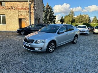 Pronájem Škoda Octavia 3 , 2015, taxi, BOLT, UBER