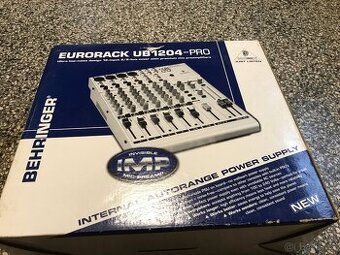 Mixpult Behringer