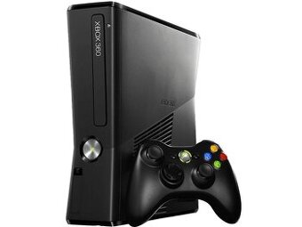 Xbox 360 Slim a 31 her