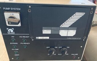 Kontroler Turbotronik Leybold NT20 s rozvaděčem - 1
