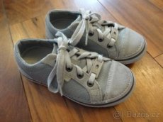 ŠEDÉ KOŽENÉ TENISKY CROCS vel. 30