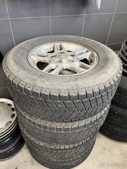 Zimní kola 245/70/R16 Jeep Grand Cherokee WJ