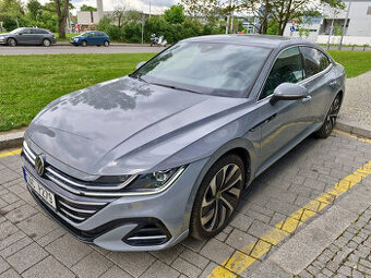 VOLKSWAGEN ARTEON 2,0 TSI 206 KW 12 400 KM