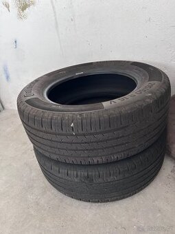 Letní pneu 215/60 R16