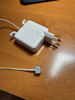 Originální Apple MagSafe 2 nabíječka – 45W