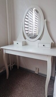 IKEA toaletní stolek Hemnes