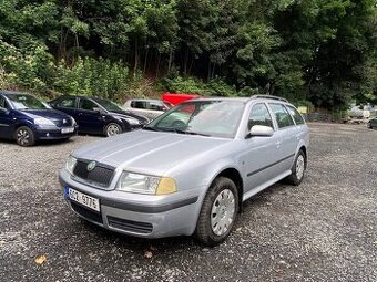 Škoda Octavia Combi 1.6i 75kW tempomat klimatizace 2008 ČR