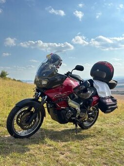 Aprilia caponord 2005