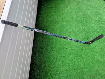 Dětská / juniorská hokejka JR 30, levá, flex 30, P29 / P92