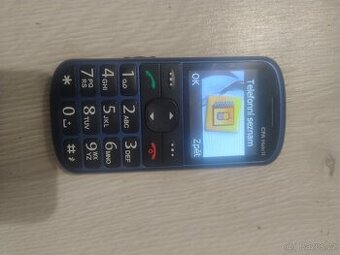 MOBILNÍ TELEFON s velkými číslicemi
