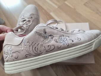 41 Deichmann vyšívané růžové tenisky sneakers Graceland