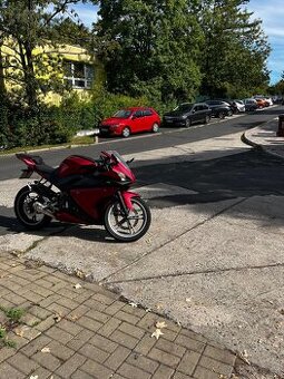 Yamaha YZF-R125