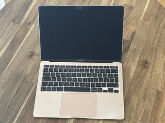 Macbook Air M1 2020, 256gb / 8gb ram, zlatá