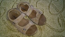 Chlapecké sandále vel. 37