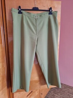 Pistáciové tříčtvrteční kalhoty XXL