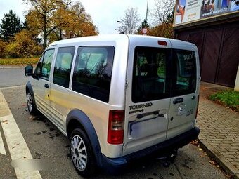Ford transit connect tournero 1.8.TDCI 2011