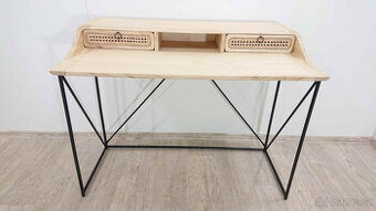 Dřevěný pracovní stůl Nalu Kave Home