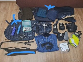 Mnoho věcí na kone