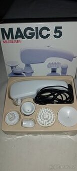 Masážní přístroj