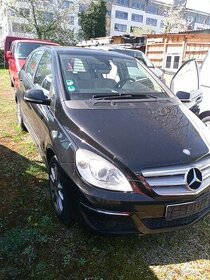 Mercedes Benz B