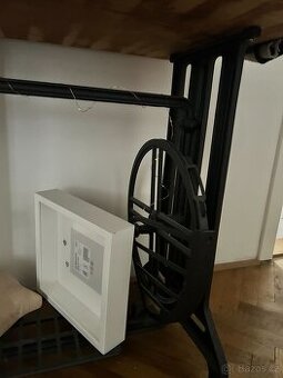 Stůl - šicí stroj - 1