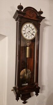 Koupím nástěnné hodiny - pendlovky z Jizerských hor