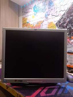 Dobrý den prodám tento monitor