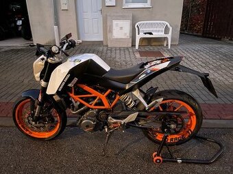 KTM Duke 390