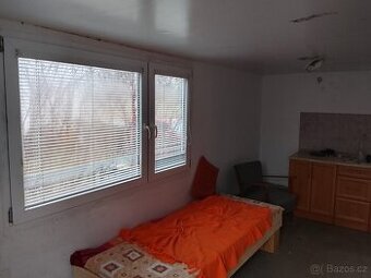 Buňka,zahradní domek ,