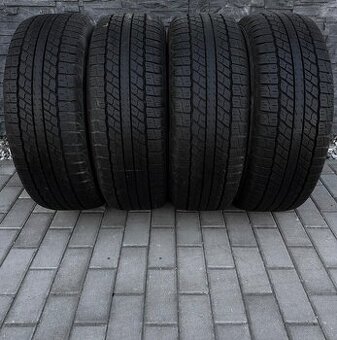 Sada pneu GoodYear 255/70/15C