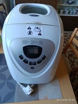 Domácí pekárna Clatronic