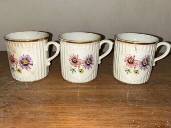 Porcelánové hrnky z porcelánky Dubí 250,-