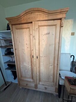 Skříň demontabl masiv