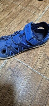 Boty velice. 37