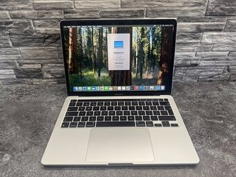 MacBook Pro 13" 2020 M1 / 8GB / 256GB