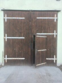 Prodám 4ks zateplených vrat