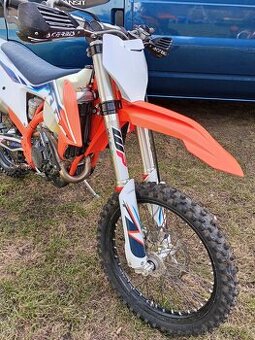KTM 250 XC-F, 35mth, (do provozu 3/2025)